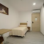 Plini فندق لوسبيتاليت دي يوبريغات