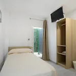 Plini لوسبيتاليت دي يوبريغات